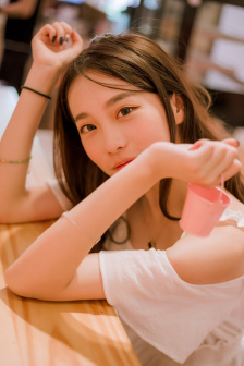 aaa免费观看